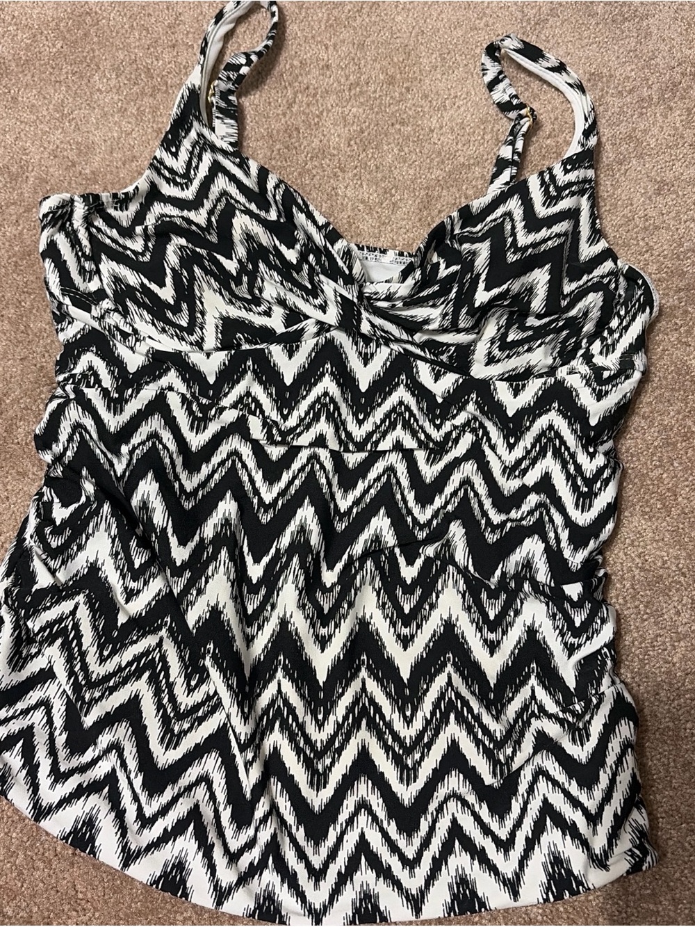 Apt. 9 Black and White Zigzag tankini
